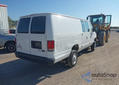 2014 Ford E-150 Commercial z USA, uszkodzony, nr VIN 1FTNS1EWXEDA68244